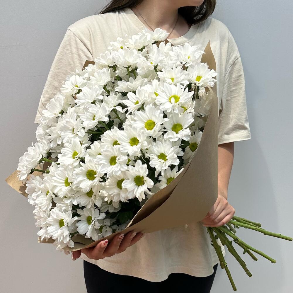 Букет «Летняя свежесть» – дыхание лета в белых хризантемах Тихвин Ленинградская область