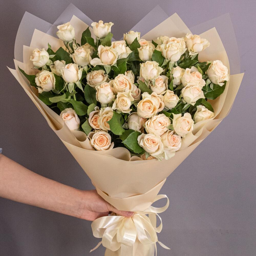 Букет «Персик» – пышные кустовые розы нежно-персикового оттенка Тихвин Ленинградская область
