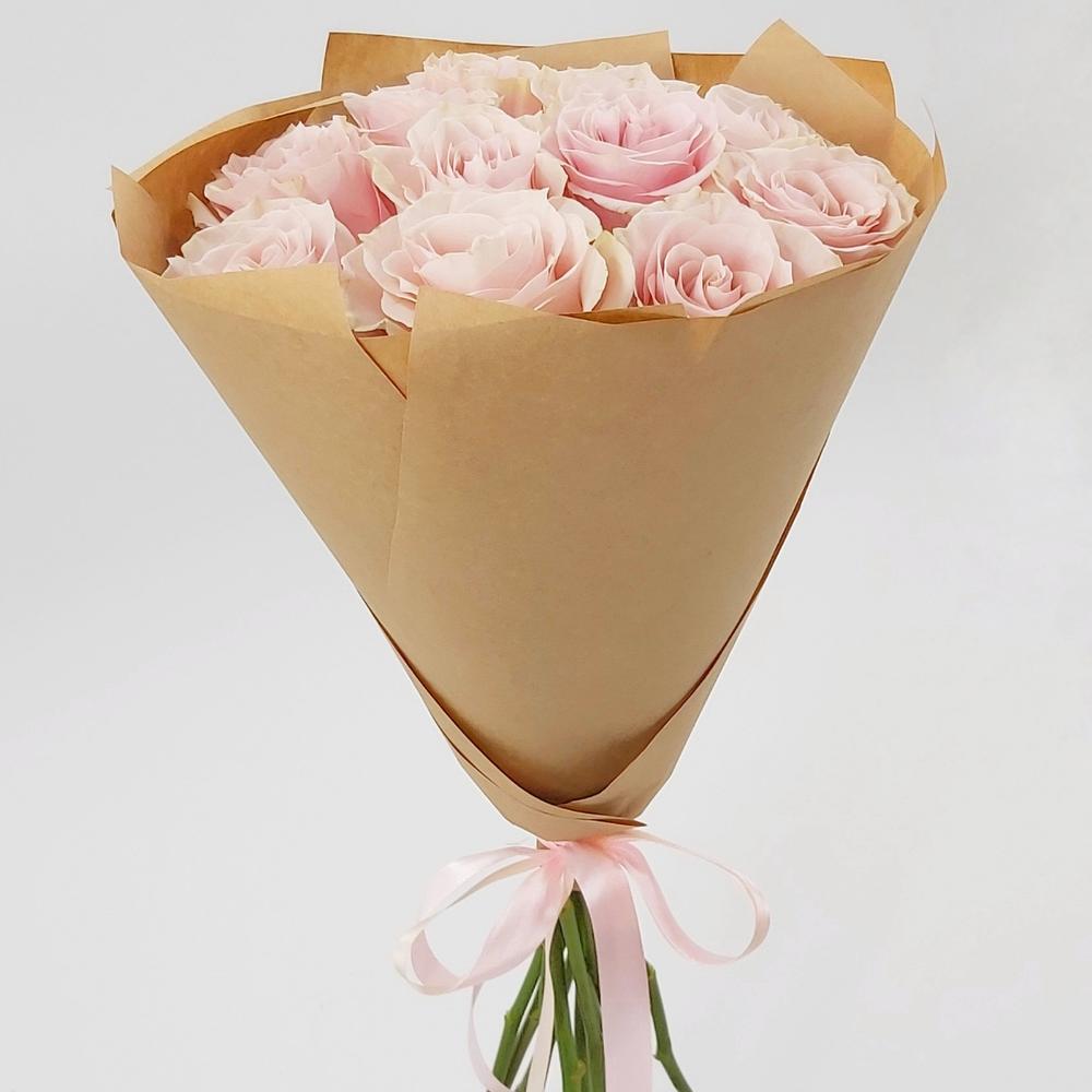 Букет из 11 розовых роз – нежность в каждом лепестке Тихвин Ленинградская область