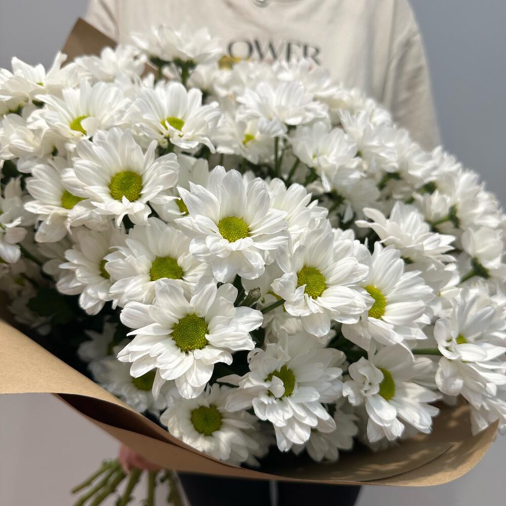 Букет «Летняя свежесть» – дыхание лета в белых хризантемах Тихвин Ленинградская область