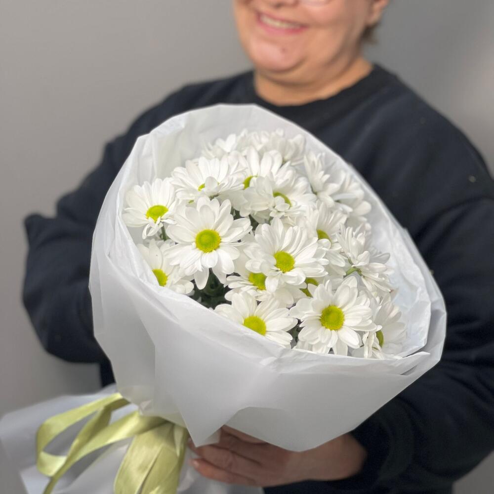 Букет «Ромашковый» – нежные белые хризантемы в деревенском стиле Тихвин Ленинградская область