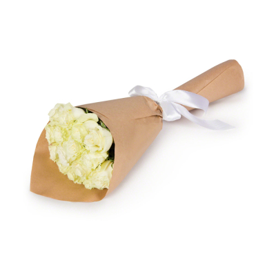 Букет из белых роз в крафте Тихвин Ленинградская область